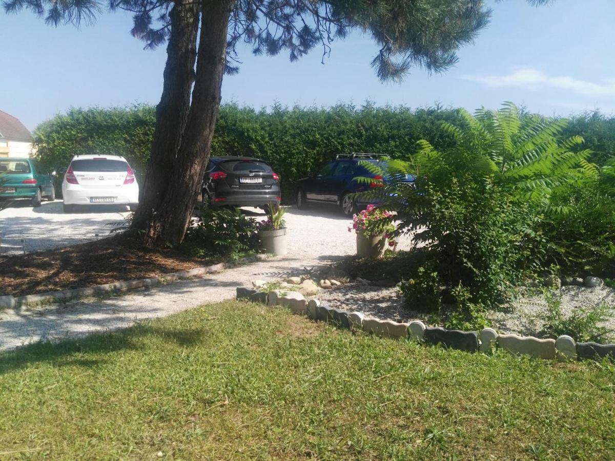 Apartment Villa Louise Sankt Kanzian am Klopeiner See Екстер'єр фото